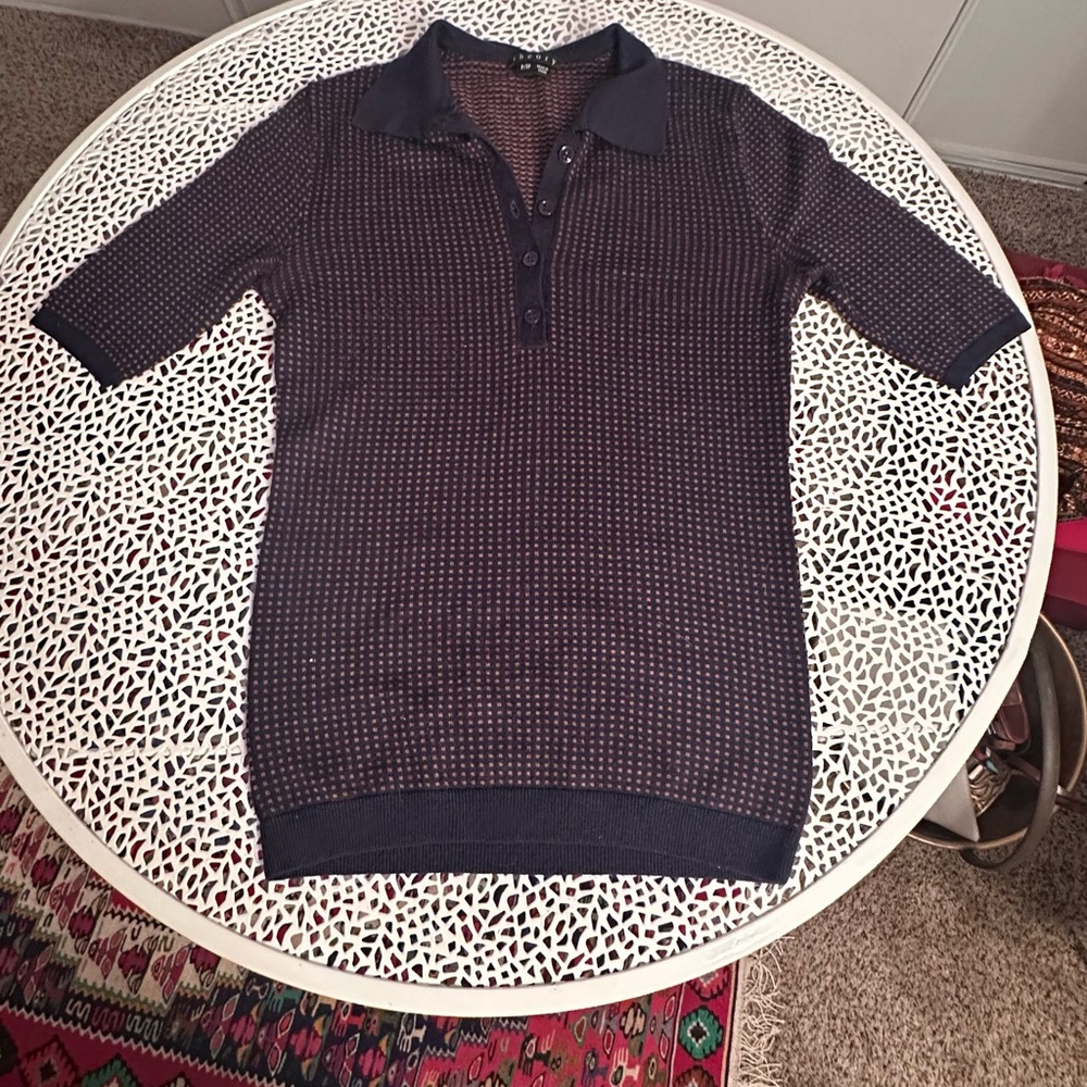 Theory Navy and Red Knit Top